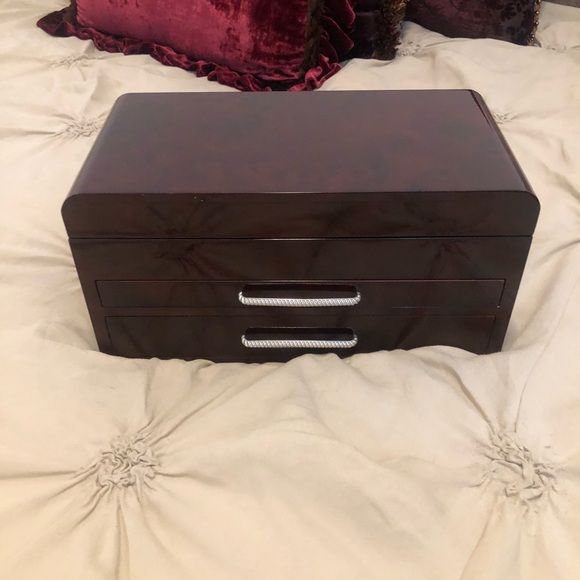 Judith Ripka Beautiful Jewelry Case 💞 - Picture 2 of 6